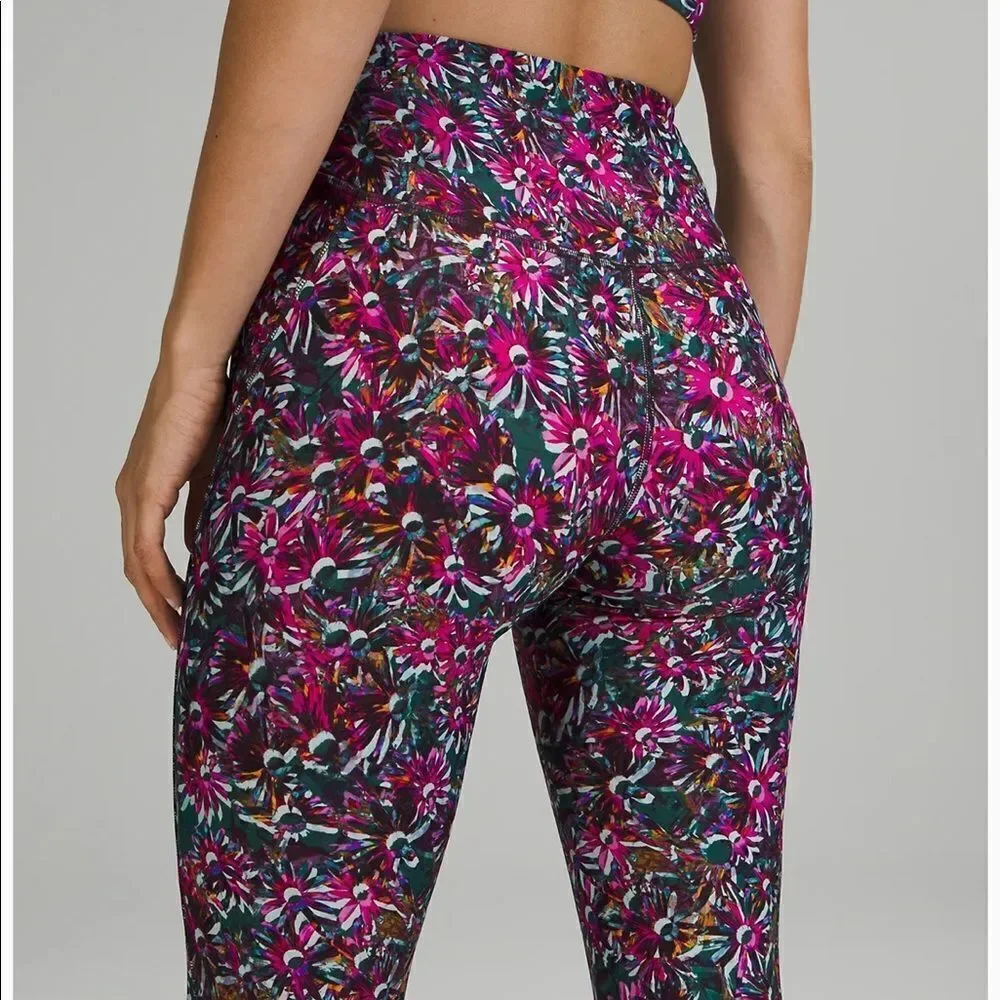 NWT New LULULEMON Base Pace HR High Rise Tight 28” Fleece Electric Floral FELM 8